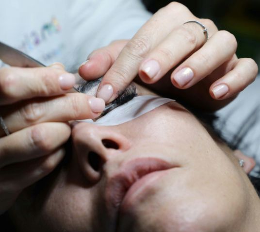 Eyebrows and Eyelash Tinting 5 (1)